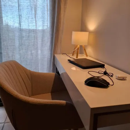 Casa Familiar En Emporda Rural, A 20 Min De La Playa * Llampaies